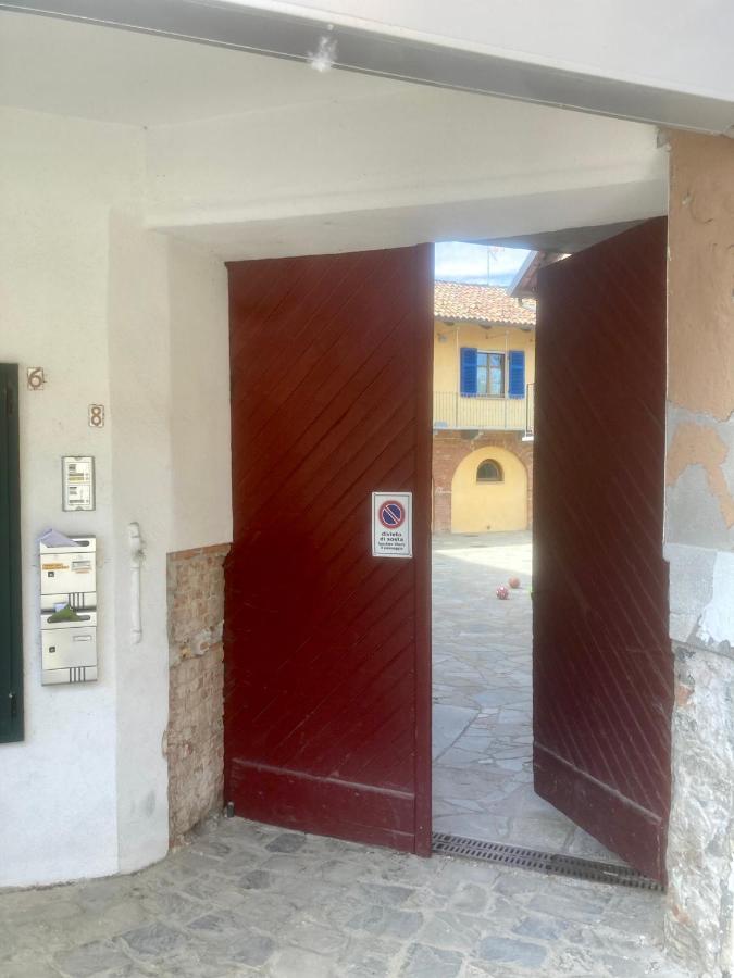 Da Emi - La Casetta In Piazza Monforte dʼAlba Εξωτερικό φωτογραφία